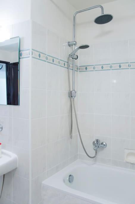 פראג Dlouha Apartment 2Bd מראה חיצוני תמונה